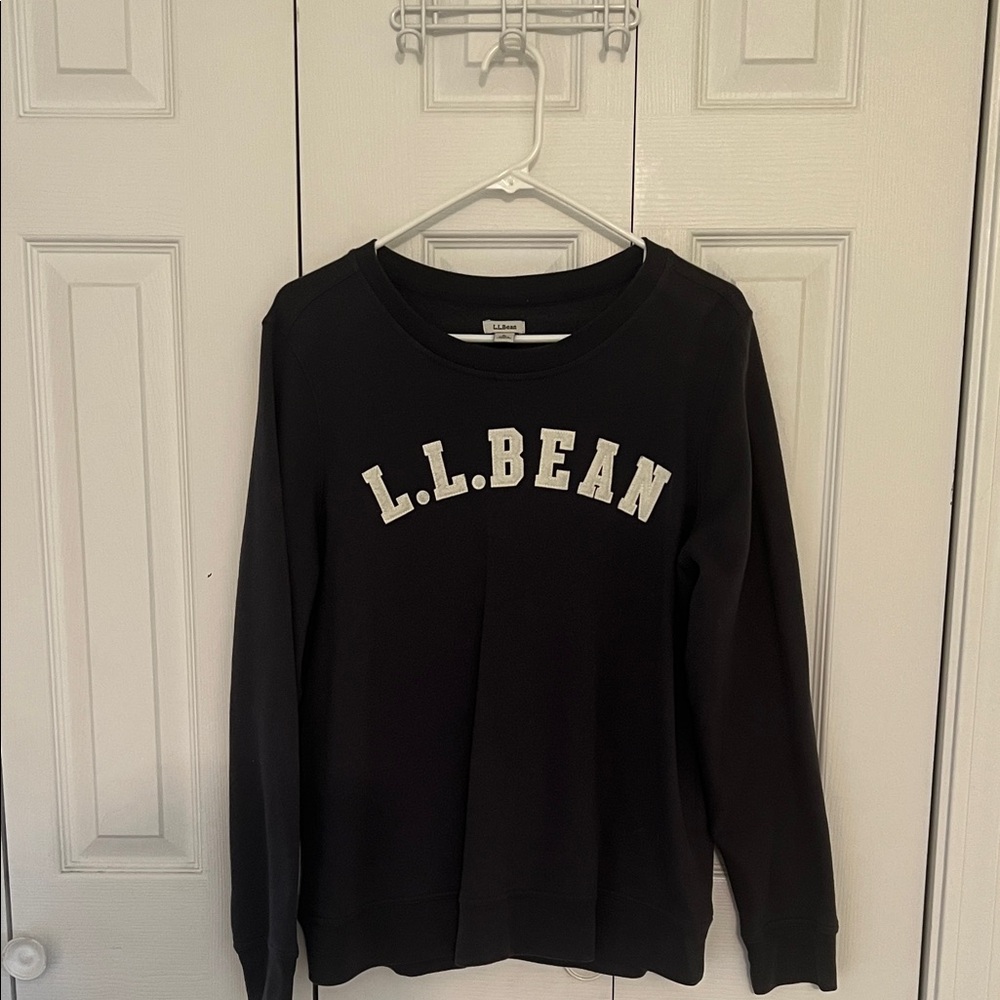 L.L. Bean Women's Black Crew Neck Sweater